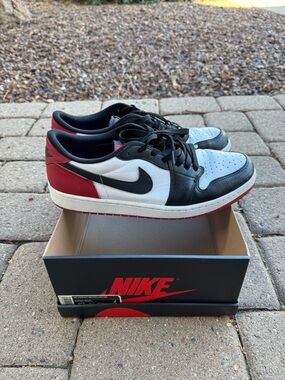 Nike Jordan 1 OG Low - Black Toe Size 13